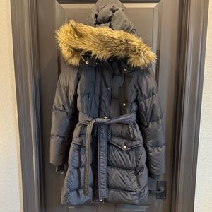 J. Crew Charcoal Ski Jacket with Faux Fur Hood 🩶 🎿 🤎